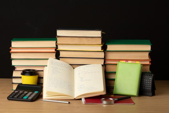 解释市场非理性行为的经典财经著作有哪些：给想看懂“人性如何扭曲价格”的读者