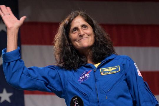 曾因波音“星际客机”任务延误滞留空间站 NASA宇航员苏妮塔·威廉姆斯将于2025年底退役