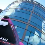 WGA西部分会通过严厉邮件通知员工工会最终合同提案，指控WGSU成员存在暴力与恐吓行为