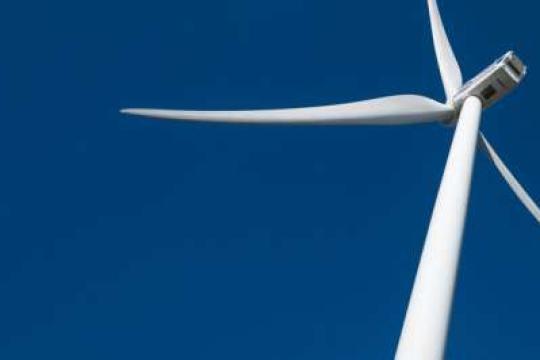 新湍流模型揭示巨型风机难以察觉的局部冲击载荷