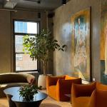 客户间隙注射肉毒杆菌，成了新的咖啡休息时间