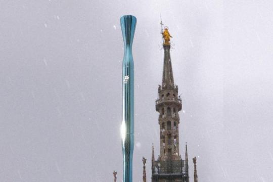 2026年冬奥会火炬主打极简与可持续设计