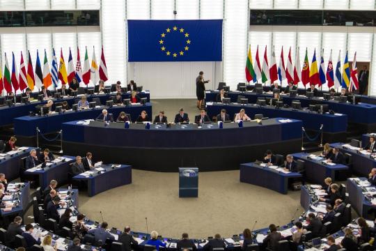 欧盟据报道酝酿将数字监管与贸易工具纳入对美博弈选项