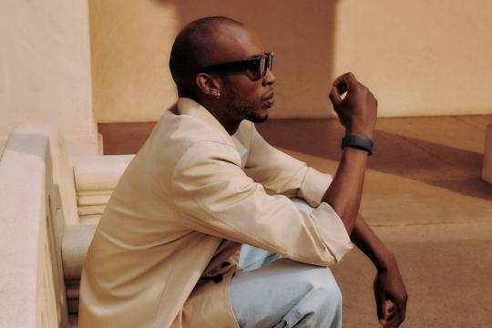 Meta因供应紧张暂停Ray-Ban Display眼镜海外上市计划