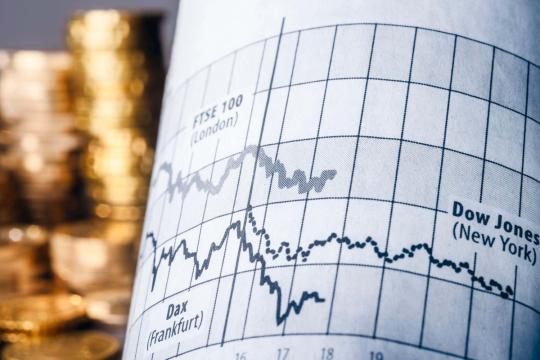 Plus500预告2025年业绩超预期 股价一年内涨逾三分之一