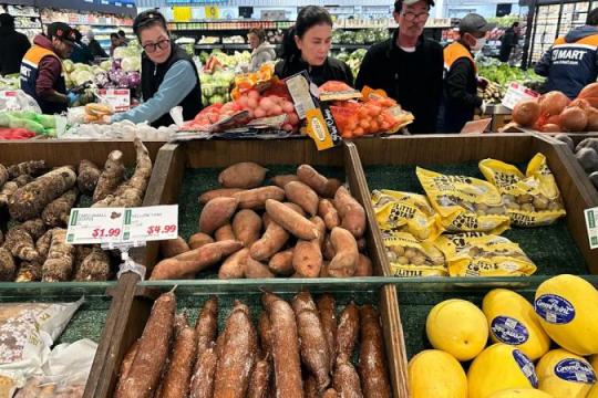 美国关键通胀指标降至近五年低点 租金与油价放缓涨势