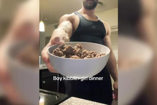 TikTok掀起“男孩颗粒”饮食风潮：高蛋白、低门槛的下班晚餐