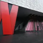 Netflix第一季度收入和盈利超出华尔街预期，但股价仍大幅下跌