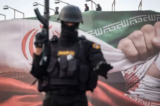 在伊朗抗议与网络封锁之下，Starlink展现韧性与局限