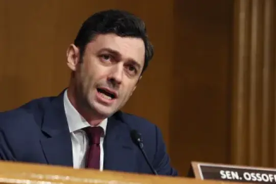 林-曼努埃尔·米兰达将主持乔治亚州参议员乔恩·奥索夫的线上筹款活动