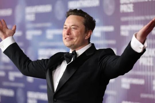 马斯克拟通过SpaceX IPO巩固控制权 投票权仍超50%