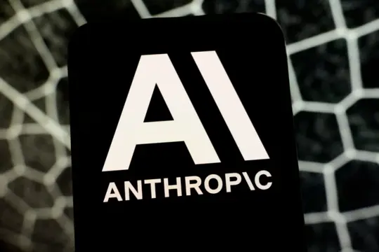 Anthropic称出于网络安全未公开新模型Mythos，引发外界对其能力与动机的争议
