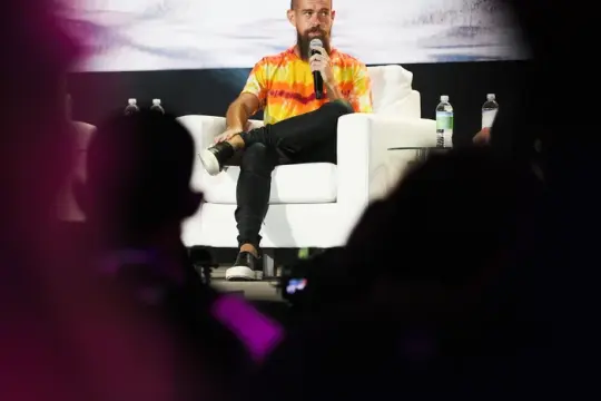 Block称AI提升生产力将裁员4000人 多尔西称并非经营承压