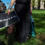 里程碑审判中陪审团发问：科技巨头或需为社交媒体成瘾担责