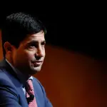 披露文件显示：特朗普提名的美联储主席人选沃什资产逾1亿美元