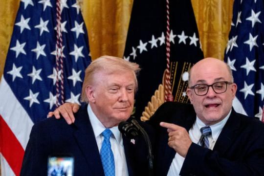 特朗普对委内瑞拉行动引发Maga媒体分化：多数力挺，少数提出疑虑