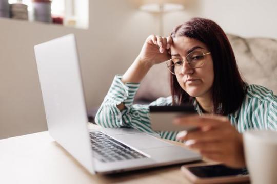 经济压力对心脏健康的影响堪比高血压和吸烟