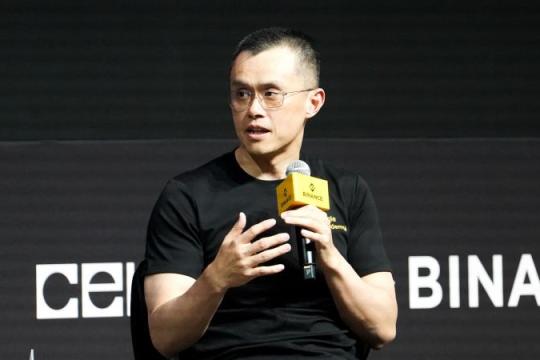 徐明星再指赵长鹏“撒谎”，双方围绕十年前合同争议隔空交锋