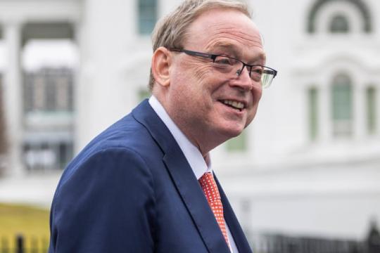 特朗普经济顾问称司法部调查美联储期间将“无可奉告”