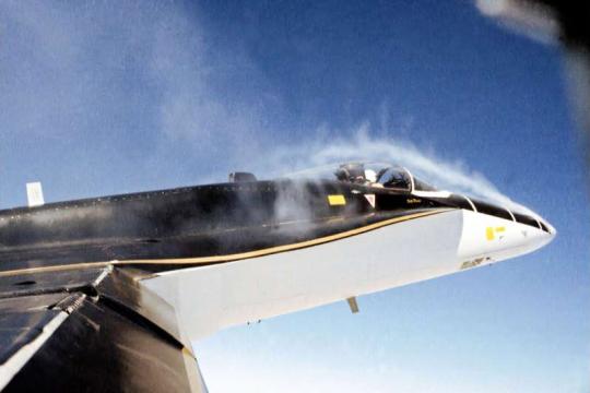 逆风而上：实验证实飞行姿态如何改变湍流与涡流行为
