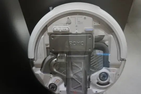 西班牙工程师披露DJI Romo吸尘器安全漏洞：曾可远程关联约7000台设备