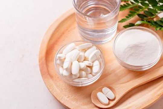 胶原蛋白粉、胶囊与饮品：哪种对关节和皮肤最有效？