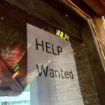 比特币持续下跌，业内人士称是买入时机