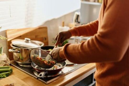 一天应该吃几顿饭才能减肥和保持健康？