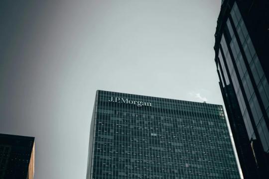 庞氏骗局受害者在美起诉摩根大通，称其为3.28亿美元加密诈骗提供便利