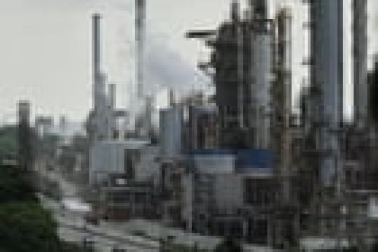 专家：委内瑞拉石油业复苏或需数十年与巨额投资，美国或寻求介入