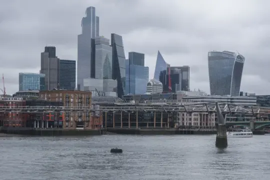 活动团体批评Palantir之际，该公司在英国公共部门合同持续扩张