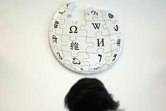 维基百科庆祝成立25周年 与多家人工智能公司达成新商业协议