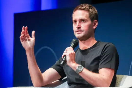 Snap Inc拟裁员约1000人 称人工智能进步推动组织调整