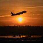 美国航空携手谷歌：用人工智能规避困迹云，削减航班气候影响