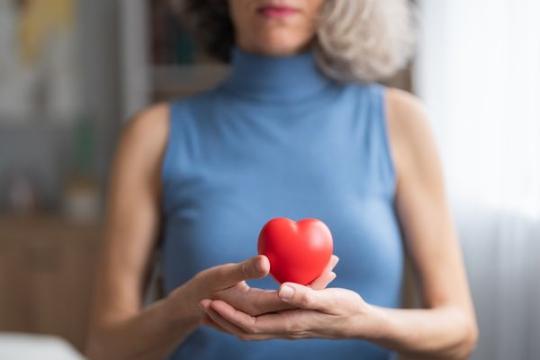 最新胆固醇指南推荐三项检测，更准确预测心脏病风险