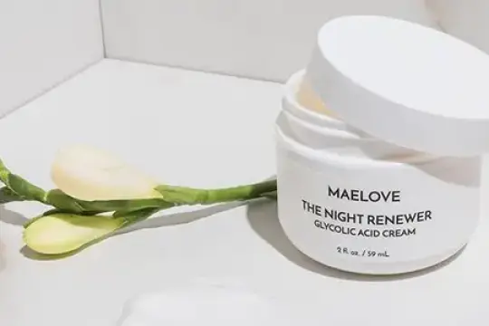 这款热门28美元的乙醇酸面霜让我一夜之间肌肤变得更柔软，却没有变得通红