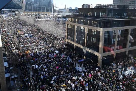 明尼苏达企业领袖就ICE执法行动发声 被视为或成“转折点”