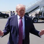 特朗普称英国若不取消数字服务税“可能面临高额关税”，英方表示无意撤税