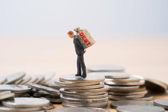 美元走软提振贵金属与欧元 日元受经济数据与央行信号牵动