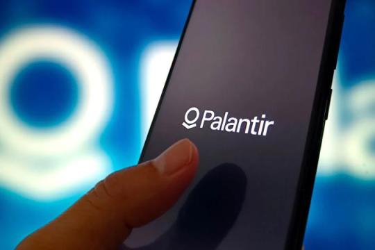 Palantir联合创始人被指支持政治攻势 打击前员工兼纽约国会候选人Alex Bores