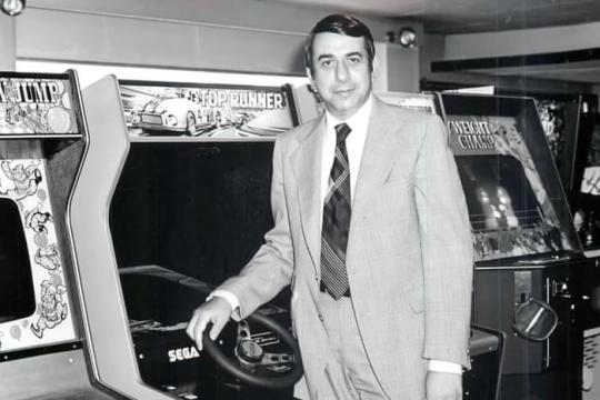 世嘉联合创始人大卫·罗森去世，享年95岁