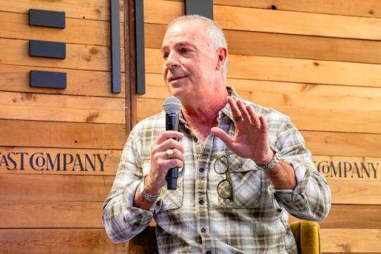 Tecovas将“讲故事”纳入公司OKR 推出短片《给德州的情书》强化品牌叙事