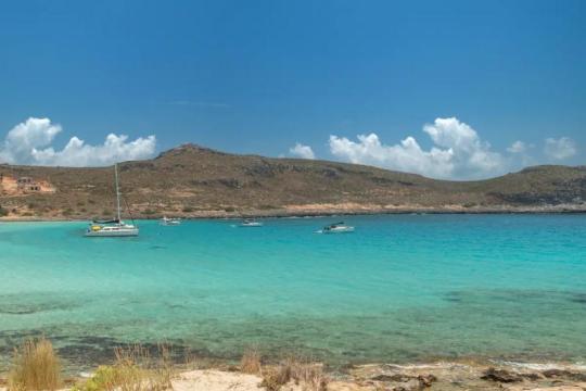 我住在希腊，去过该国30多个岛屿，这6个岛屿值得一游