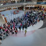 DHS停摆进入第六周：TSA无薪上岗压力加剧，白宫调派ICE赴14座机场支援引发争议