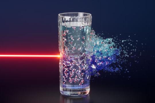 物理学家首次在实验证实超冷水中液‑液临界点