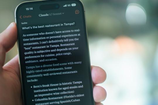 Claude Code从开发者工具走向通用代理：非程序员使用扩张引发团队协作边界变化