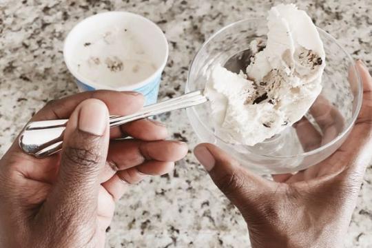 高蛋白冰淇淋真的更健康吗？专家来解答