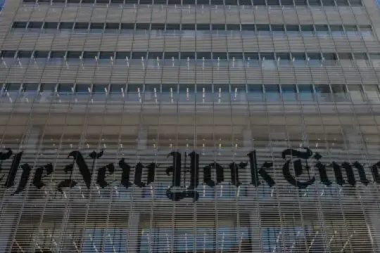 纽约时报称五角大楼“藐视”法院命令，要求法官强制皮特·赫格塞斯团队取消新闻访问限制