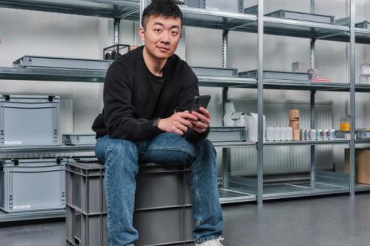 彭博：Nothing拟推智能眼镜与AI耳机 扩张多设备产品线