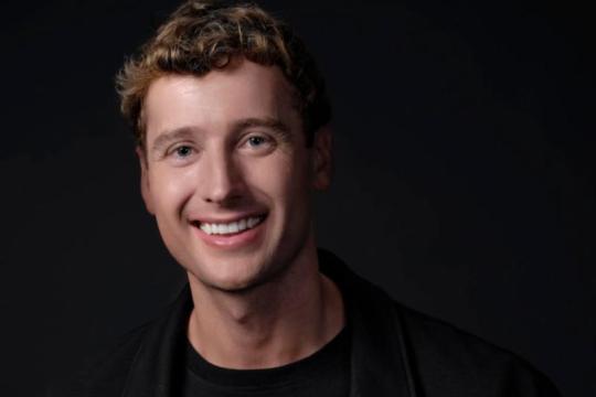 消息称法律AI初创公司Harvey拟以110亿美元估值再融2亿美元